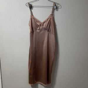 Vintage Impulse Full-Length Nude Slip Dress V-Neck Adjustable Straps 36 6006